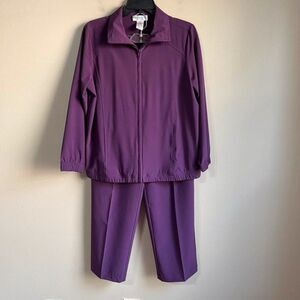 D&D lifestyle petite small matching purple outfit